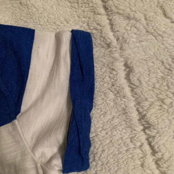 Hollister Tee - Image 6
