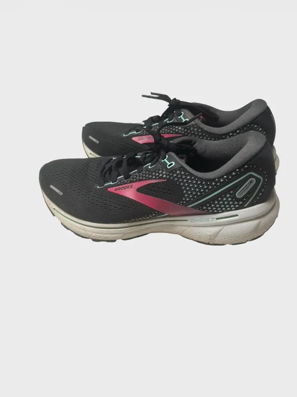 Brooks Women's Black Running Sneakers with Pink and Teal Accents - Image 6