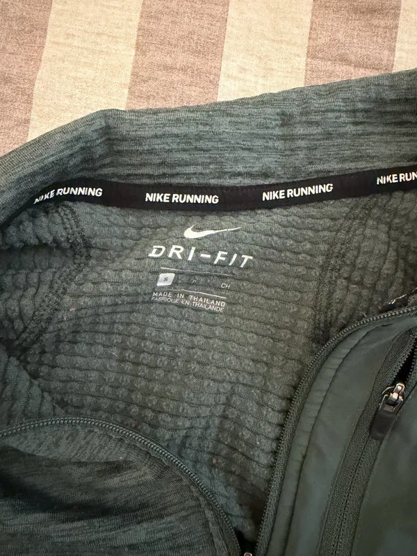 Green Nike Running Zip 1/2 Pullover - Image 2