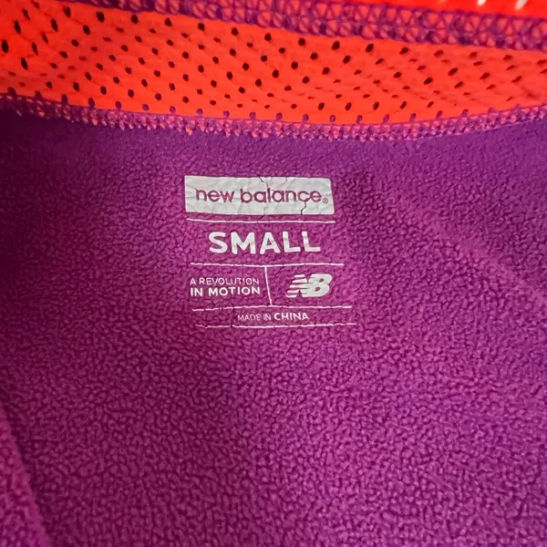 New Balance‎ Purple Fleece Pullove Size Small - Image 2