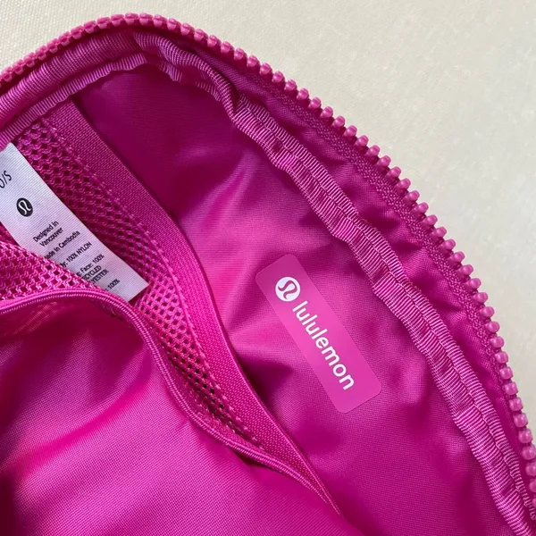 Lululemon everywhere belt bag 1L sonic pink - Image 8