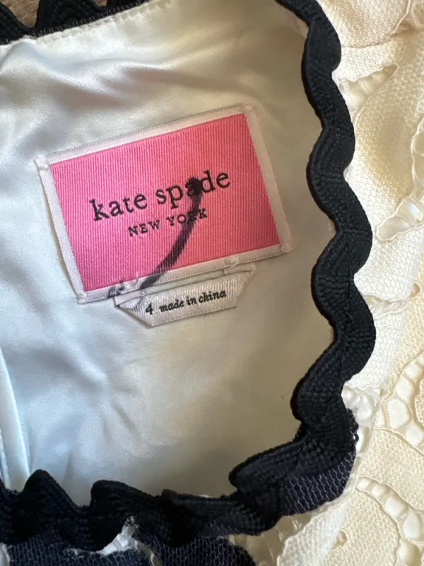 Kate Spade New York Women’s 4 Black Ivory Lace Shift Dress Scalloped - Image 7