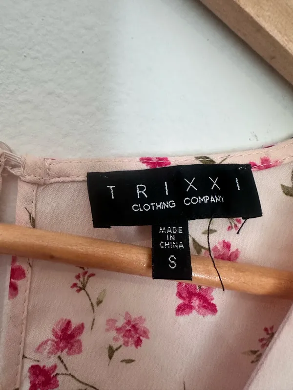 Trixxi Floral Mini Dress - Image 3