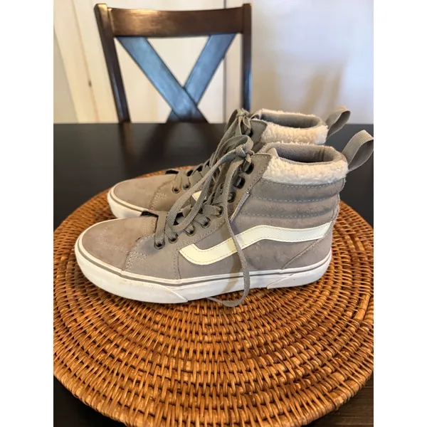 Vans Sk8-Hi MTE Grey Suede Faux Fur Lined Winter Sneakers Womens 7 High Top‎ - Image 6