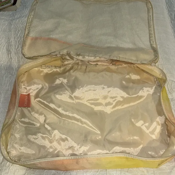 CALPAK‎ Travel Tie Dye Mesh Cube Organizer Bag - Image 7
