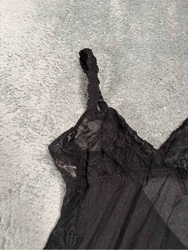 Victoria’s Secret Black Lace Slip Nightdress y2K medium - Image 2