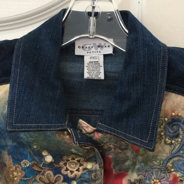 FINAL MARKDOWN Ladies’ Graff Wear Petite Beaded & Embroidered Vest (PXS) - Image 2