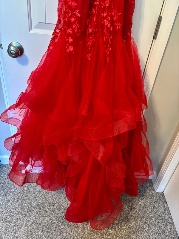 Camille La Vie Prom Dress - Image 6