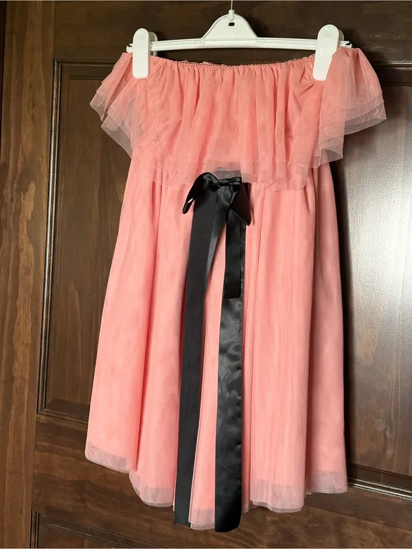 Shein Pink Tulle Strapless Dress with Black Satin Bow Size Small - Image 3