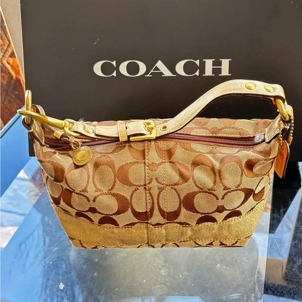 Coach Brown and Tan Women's Vintage Bag - Image 6