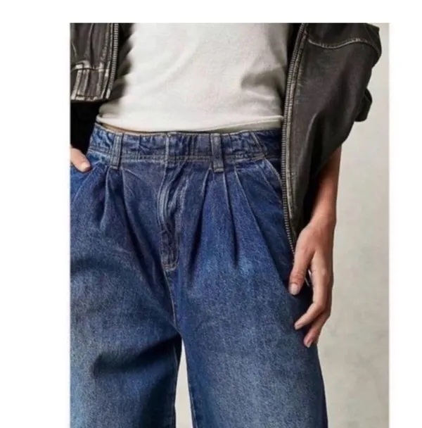 We The Free Free People Women's Equinox Denim Trouser. Size 29” - Image 3
