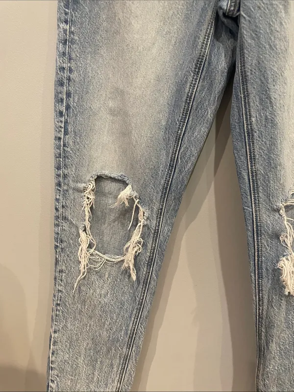 American Eagle Outfitters Light Blue Distressed Boyfriend Jeans - Image 3