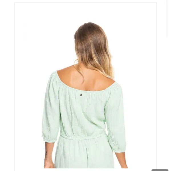 NWT Roxy Mint Green Off Shoulder Crop Top Size Medium - Image 2