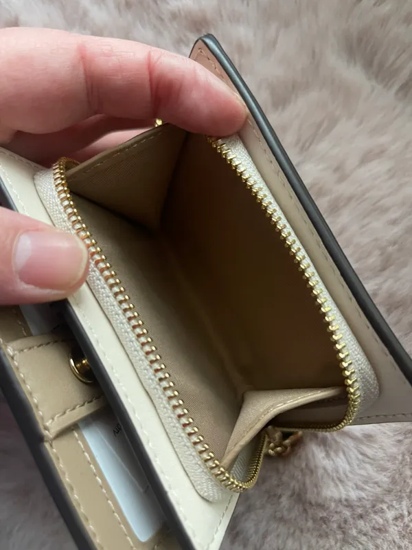 Coach Snap Wallet In Signature Canvas With Heart Print - Image 13