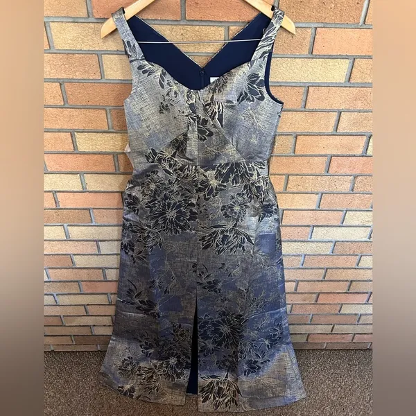 NWT Kay Unger Amelia Gown in Dark Midnight Metallic Jacquard Floral Size 8 - Image 6