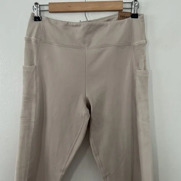 PINK - Victoria's Secret active leggings NWT - Image 3