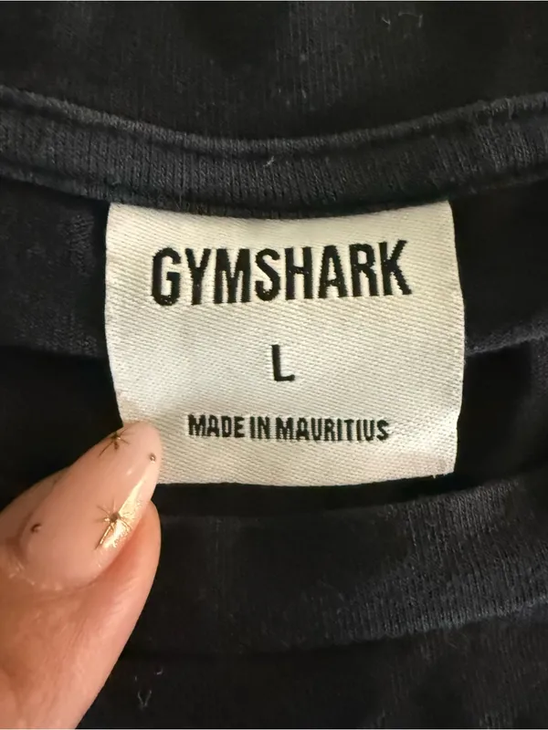 Gymshark Black/White Fraction Crop Top. Size Large - Image 4