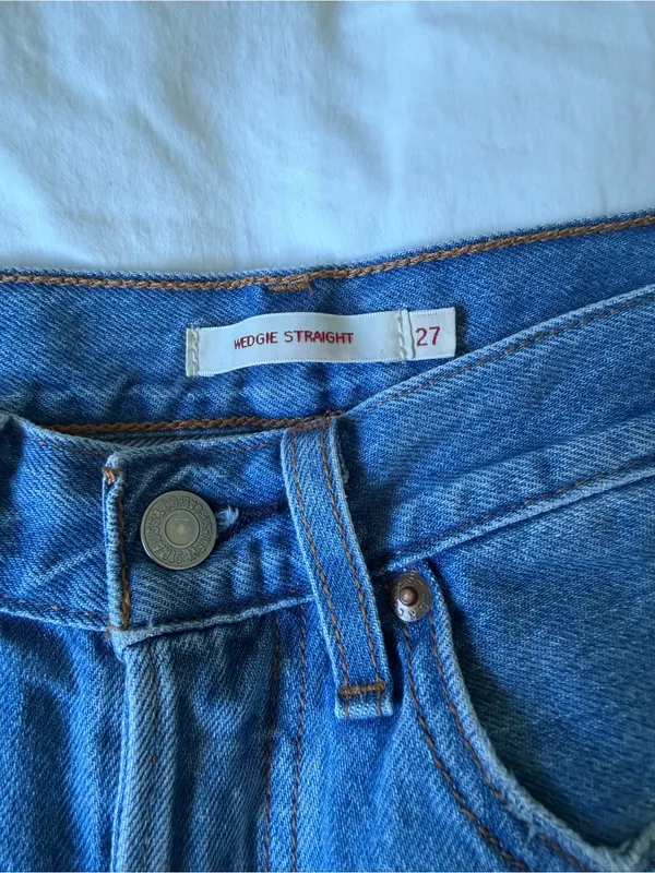Levi’s Wedge Straight Blue Jeans - Image 2