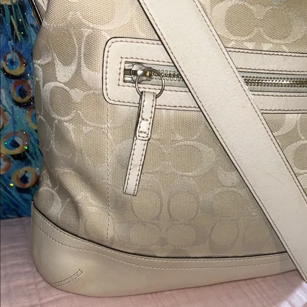 Coach Cream Signature Monogram Crossbody/ Shoulder Bag - Image 2