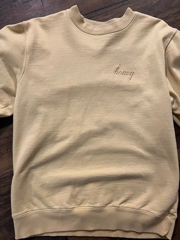 Yellow Brandy Melville Crewneck Sweatshirt - Image 5