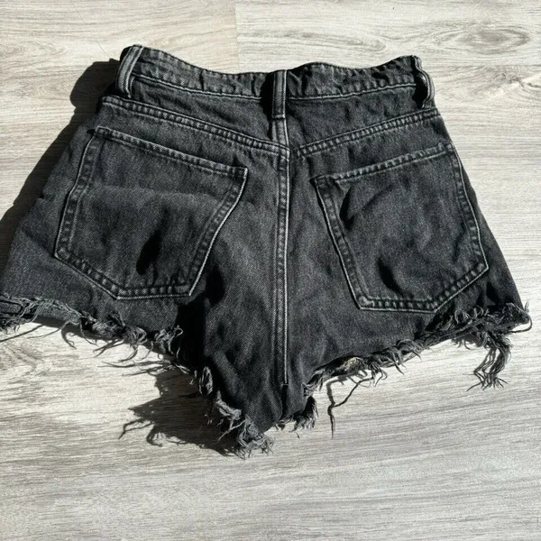 NWOT‎ ZARA Women Junior Black Denim Cut Off Short Shorts Size 2 #494 - Image 3