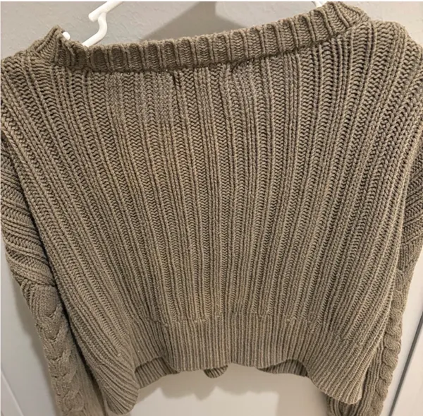 Aeropostale Olive Green Sweater - Image 5