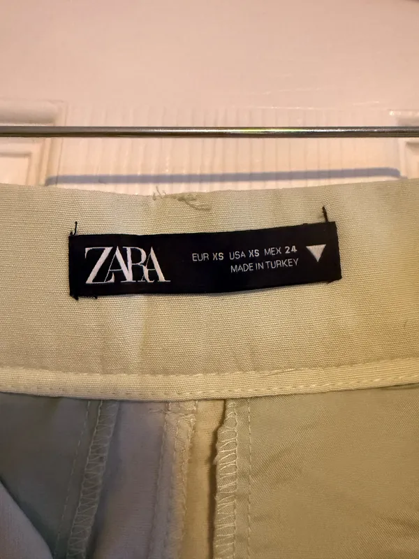 Zara mint green shorts - Image 4