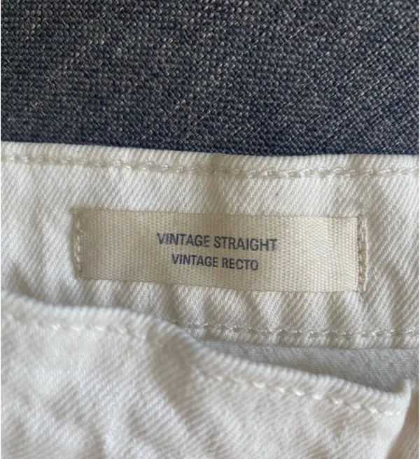 Vintage high waisted jeans size 4 White - Image 4