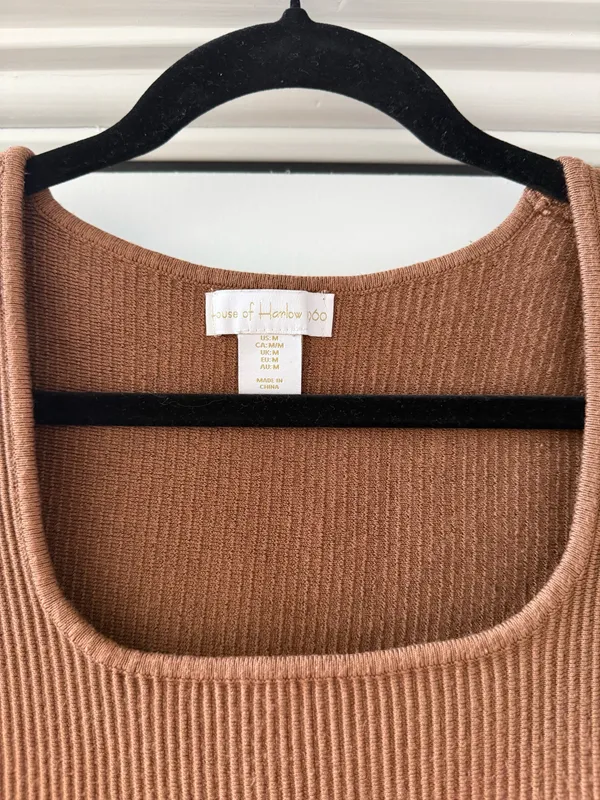 House of Harlow 1960 Brown Crop top - Image 3