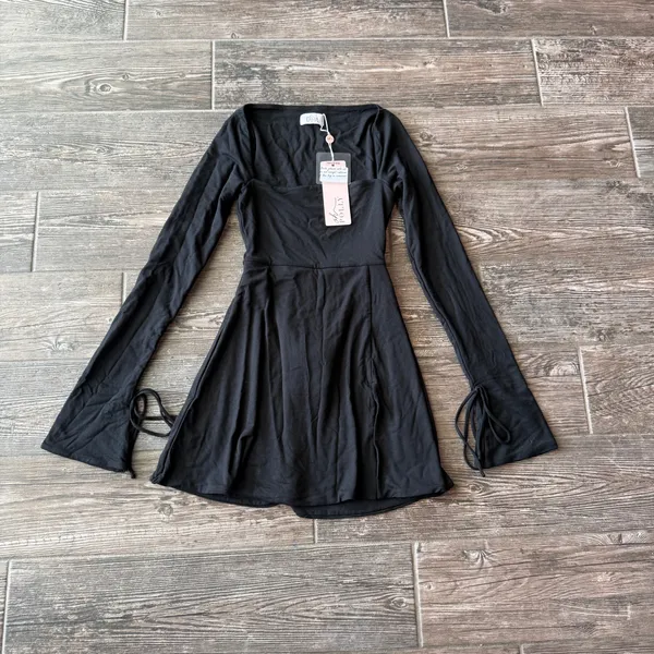 Oh Polly Baize Square Neck Long Sleeve Mini Dress - Image 2