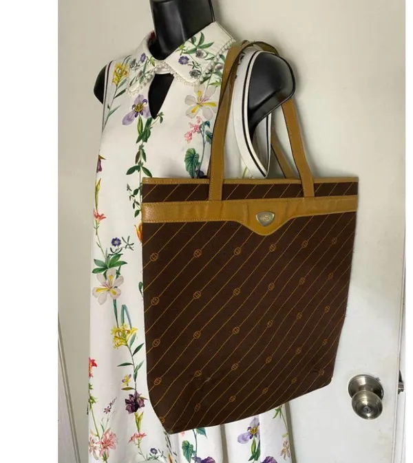 GUCCI Vintage XL Tote Bag in Canvas Fabric w/ - Image 14