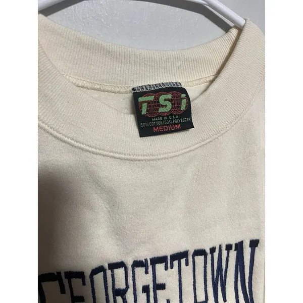 Georgetown Crewneck Size Medium - Image 2