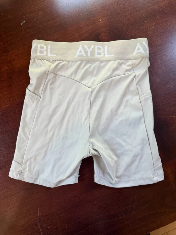 AYBL Pocket Style Bike Shorts Work Out Athletic Shorts Size Small Cream / Gray - Image 3