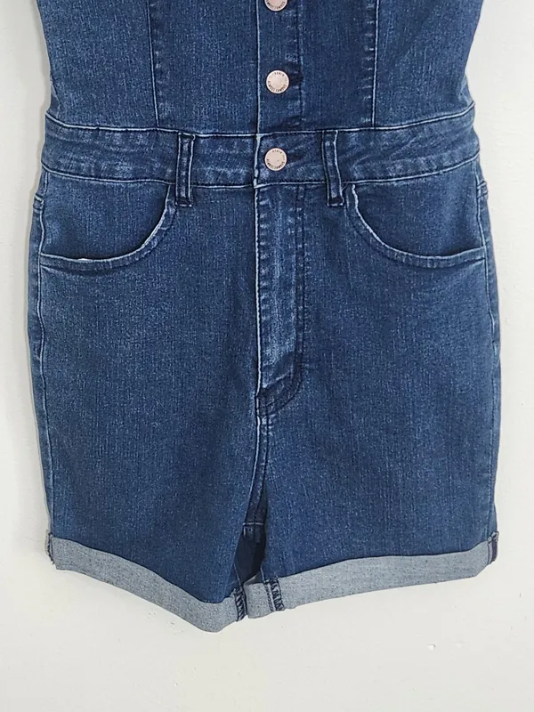 Almost Famous Dark Wash Denim Romper with Ruffle Sleeves Size Small NWT - Image 3