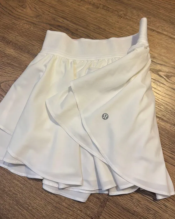 Lululemon Skirt Tennis White - Image 2