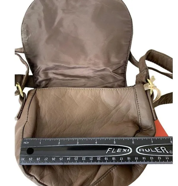 Mossimo Women's Mini Brown Crossbag - Image 6