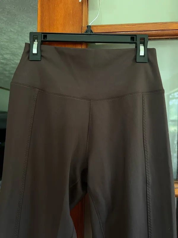 Nike Flare Leggings  - Image 4