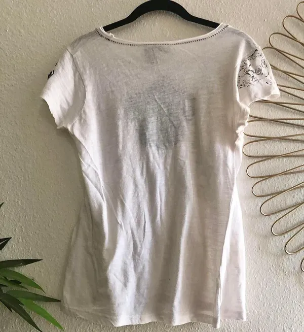 2000s white black graphic tee Tshirt top short sleeve - 100-% COTTON - Image 3