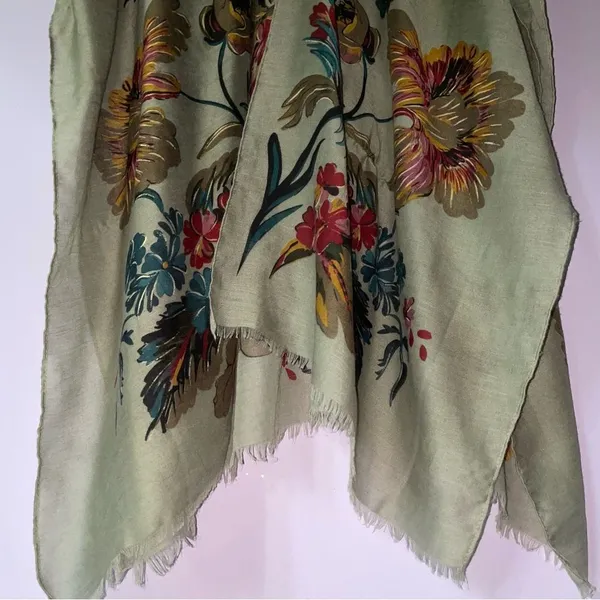 Tan Boho Floral Ruana Longline Shawl Lightweight Wrap - Image 7