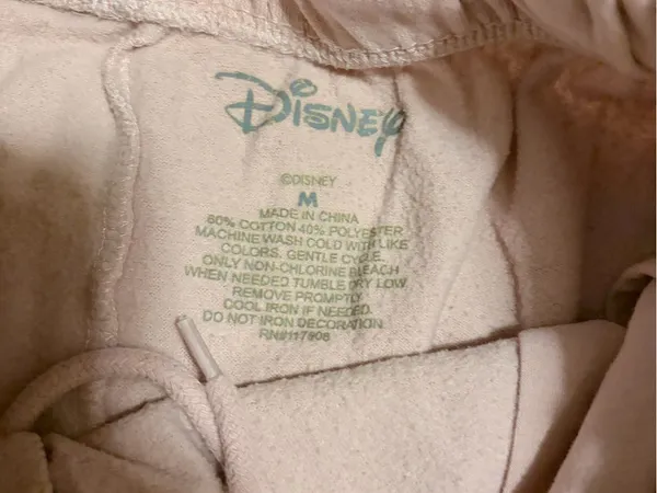 5/$30 🎈 Disney medium Peter Pan Take Me To Neverland Lounge Shorts - Image 2