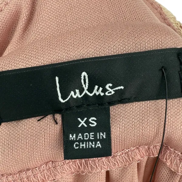 NWT Lulus Lace Up Back Lace‎ Maxi Dress Deep V Neck High Slit Blush Pink Size XS - Image 3