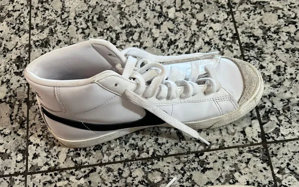 Nike Shoes - Image 3