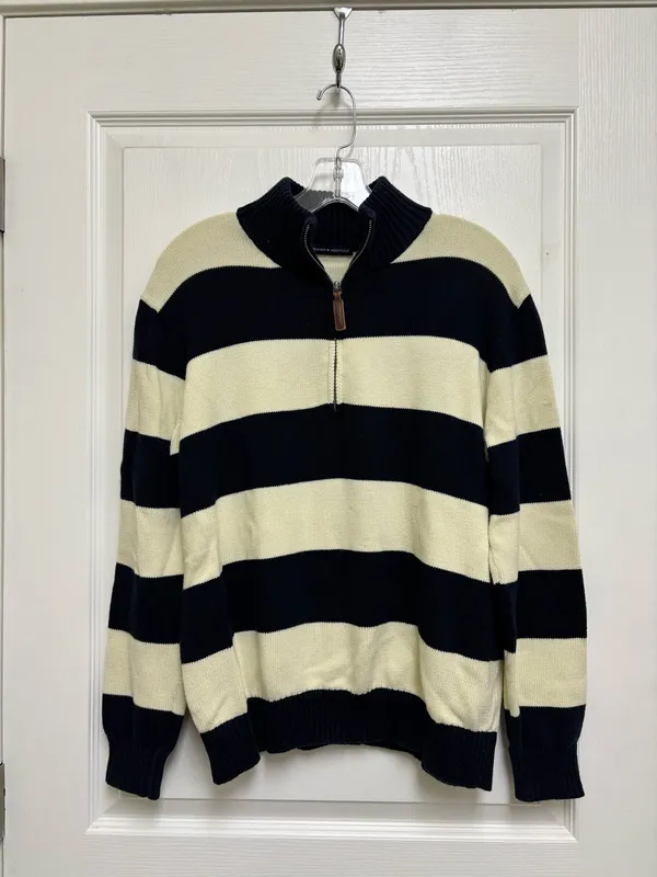 Brandy Melville sweater - Image 5