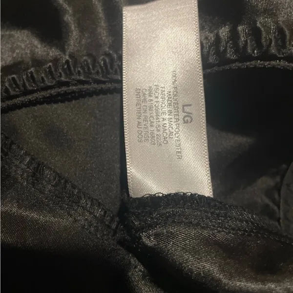 Black Satin Lingerie Size L - Image 2