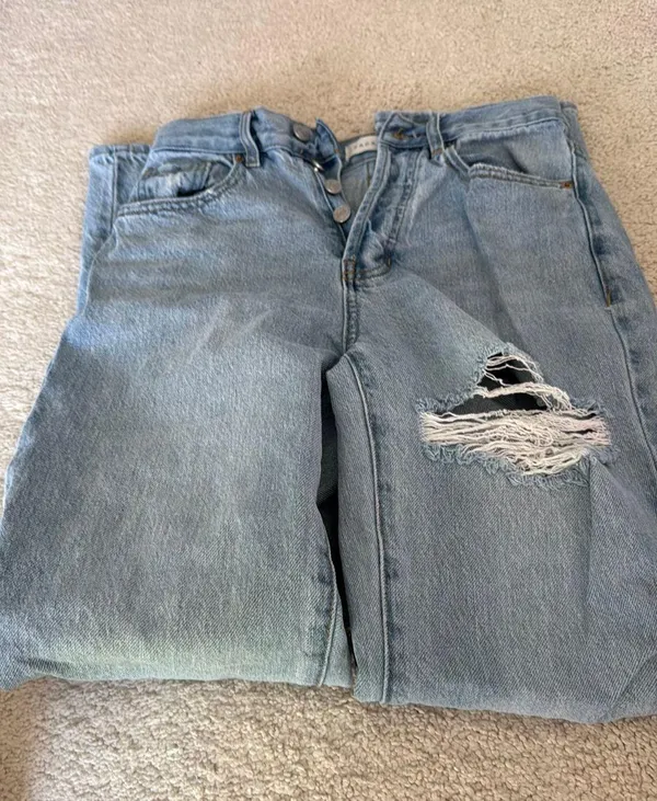 PacSun Dad Jeans Ripped Blue - Image 2