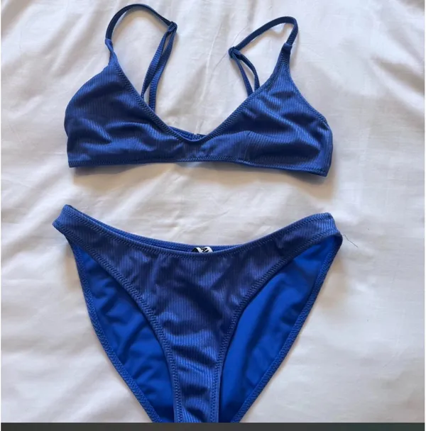 Triangl swim suit bikini set  - Image 2
