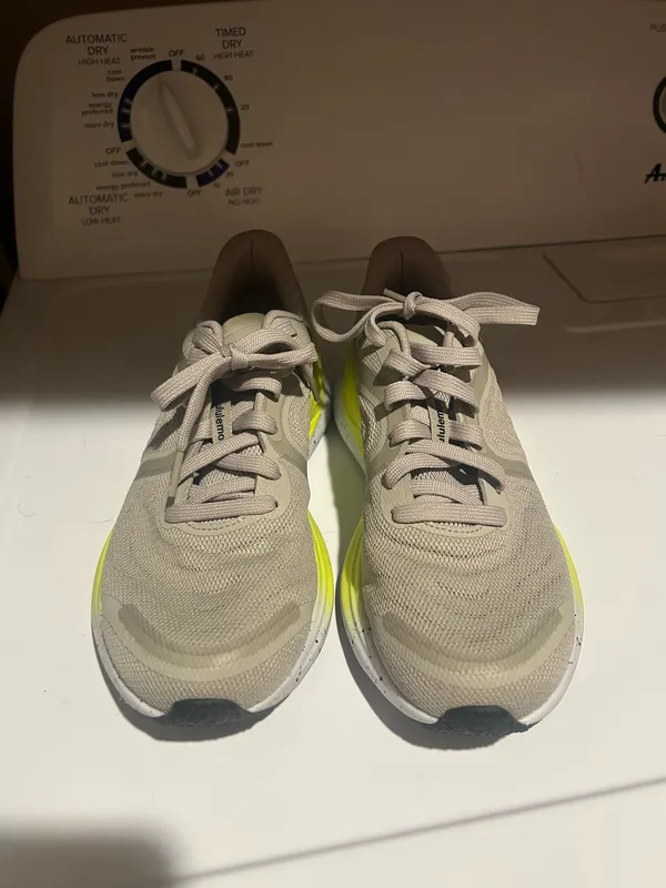Lululemon beyond feel sneakers - Image 3