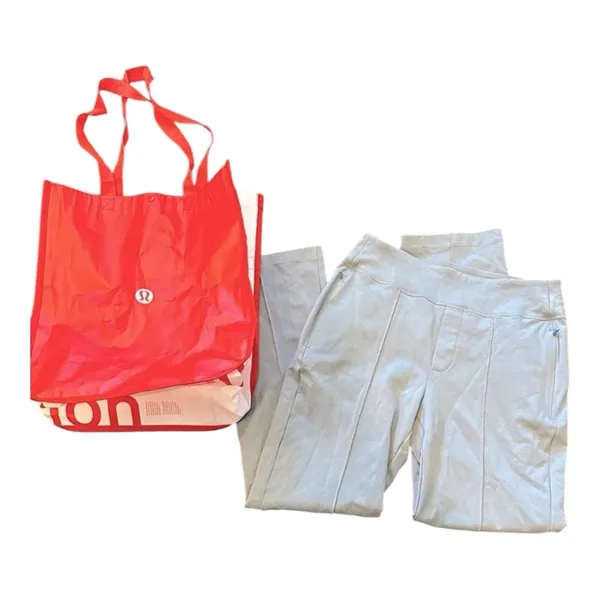 Athleta Blue Activewear pants size 6 with Lululemon tote bag - Image 2