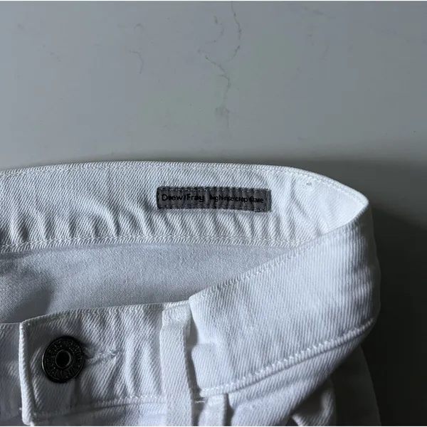 Citizens Of Humanity White Drew Fray Hem Cropped Jeans Size 26 - Image 5