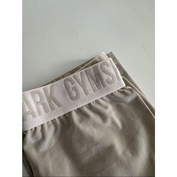 Gymshark Seamless Cream Bike Shorts - Light Neutral EUC - Image 7